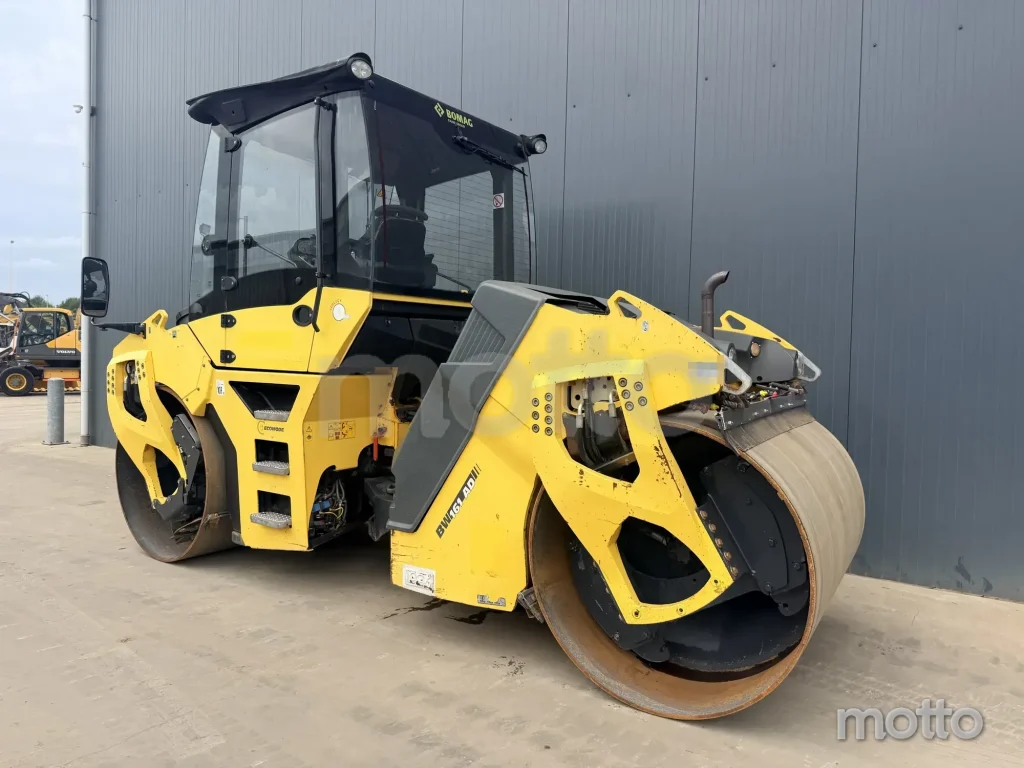 BOMAG BW 161 AD-5 Tandem Vibratory Roller